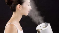 热水洗脸好吗 洗脸的十个误区